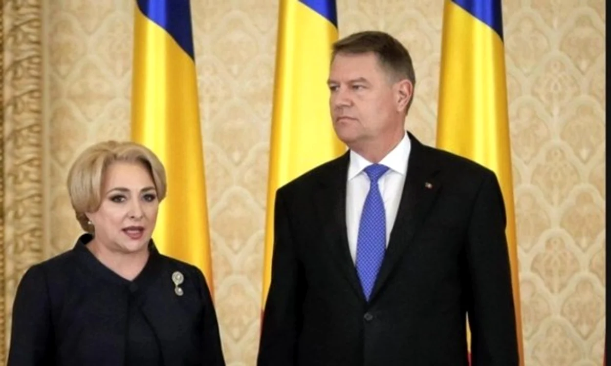 În urma tragerii la sorţi, ordinea de înscriere pe buletinul de vot este: poziţia numărul 1 - Klaus Werner Iohannis, poziţia numărul 2 - Theodor Paleologu, poziţia numărul 3 - Ilie-Dan Barna, poziţia numărul 4 - Hunor Kelemen, poziţia numărul 5 - Vasilica