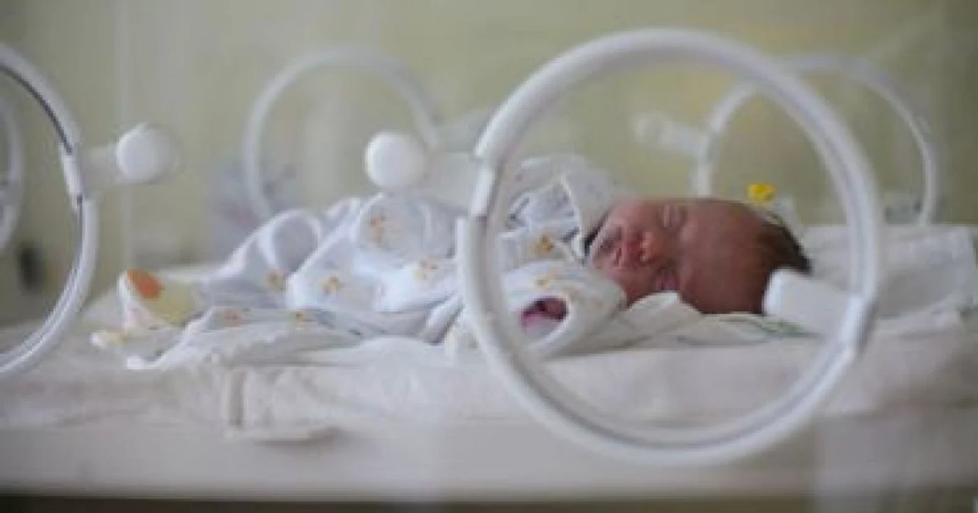 Suceava: Sucevenii vor să adopte doar fetiţe sub trei ani