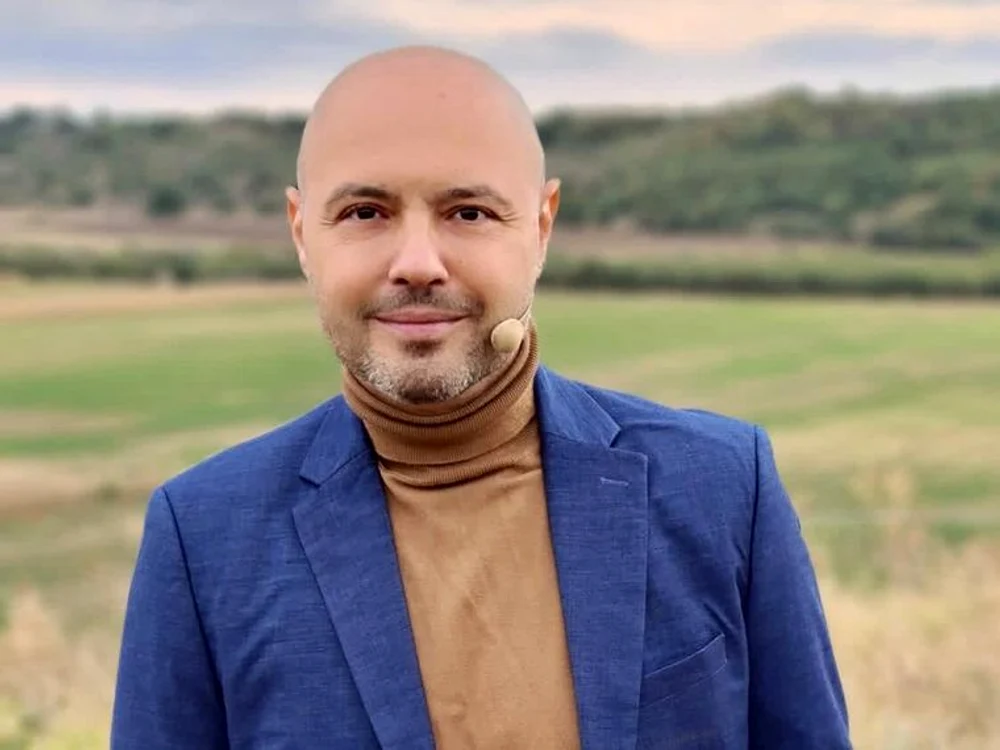 Mihai Mitoșeru iubește din nou!