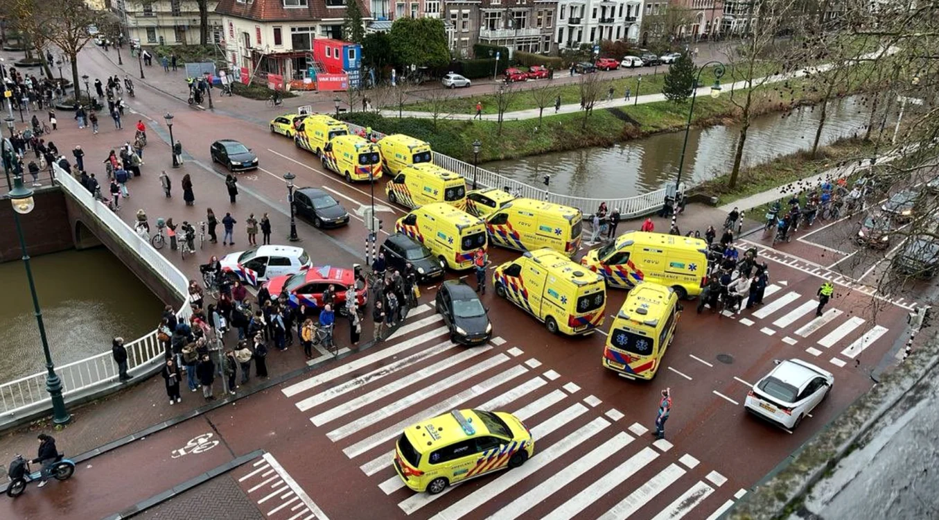 O explozie puternică a zguduit joi după-amiază centrul orașului Utrecht. FOTO: X/@prakharsingh551