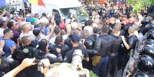 microbuz protest foto IPN