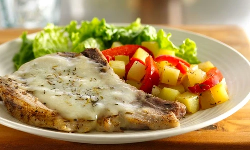 cotlet de porc cu legume jpeg