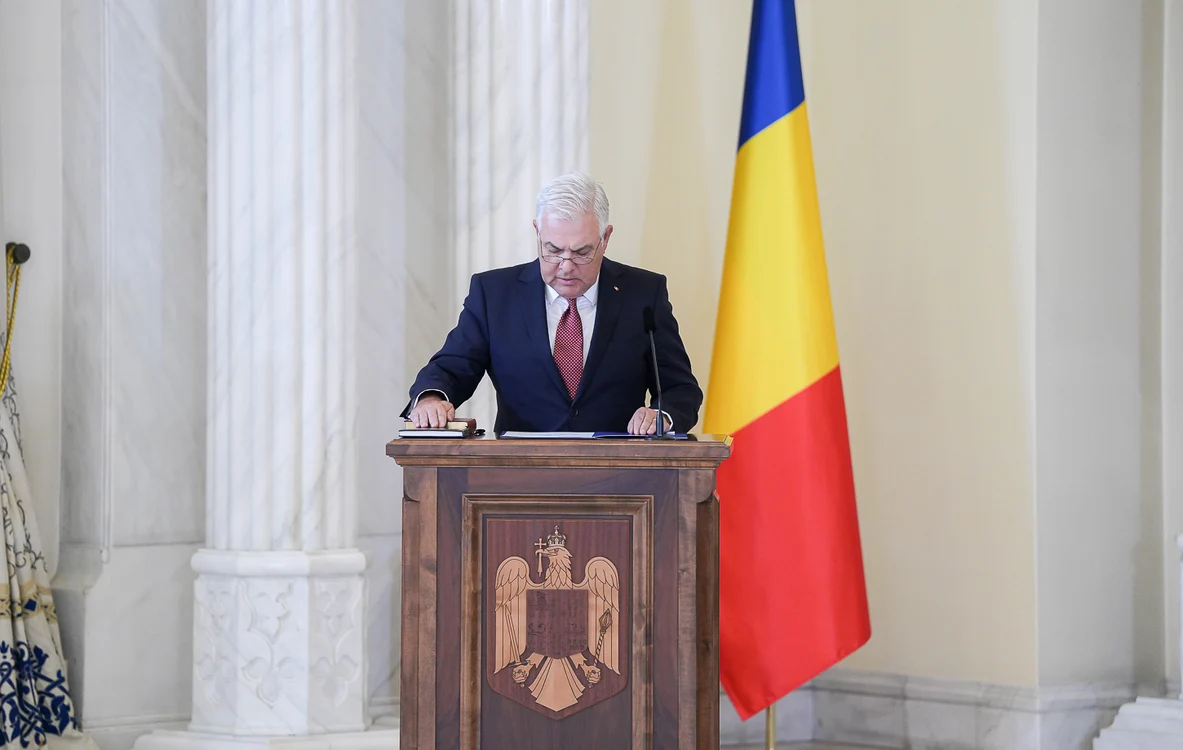 Angel Tîlvăr, noul ministru al Apărării FOTO presidency.ro