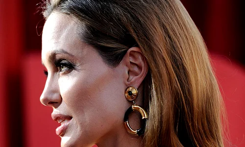 18th Annual Screen Actors Guild Awards   Red Carpet jpeg