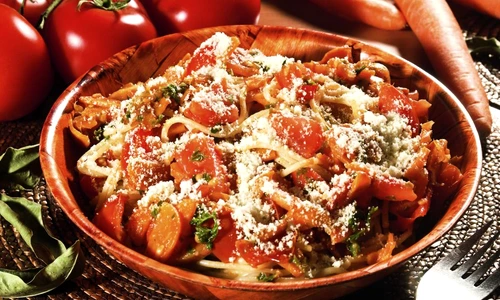 spaghete cu morcovi jpeg
