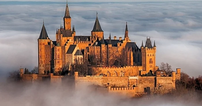 Castelul Hohenzollern din Berg Hohenzollern