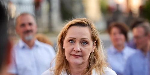 lasconi FB usr Brasov jpg