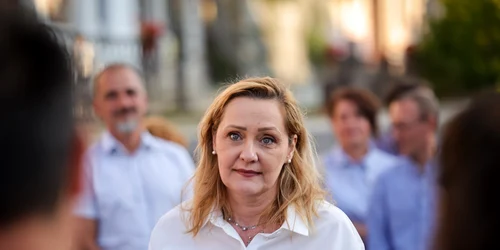 lasconi FB usr Brasov jpg