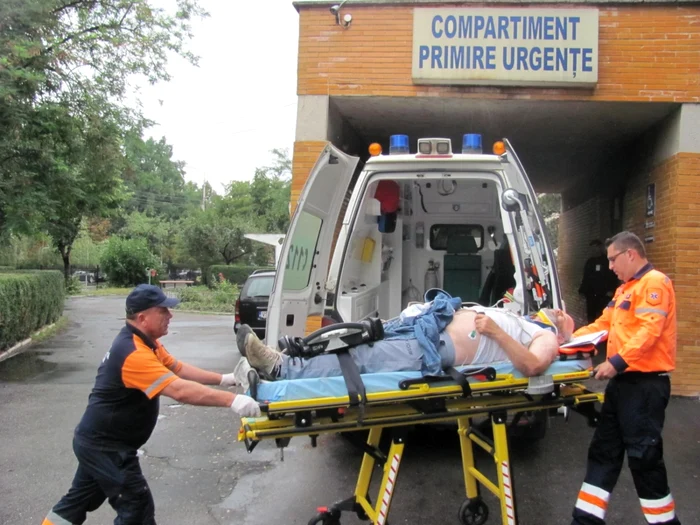 Cele şase victime au fost transportate la Spitalul Bârlad FOTO Sabina Ghiorghe