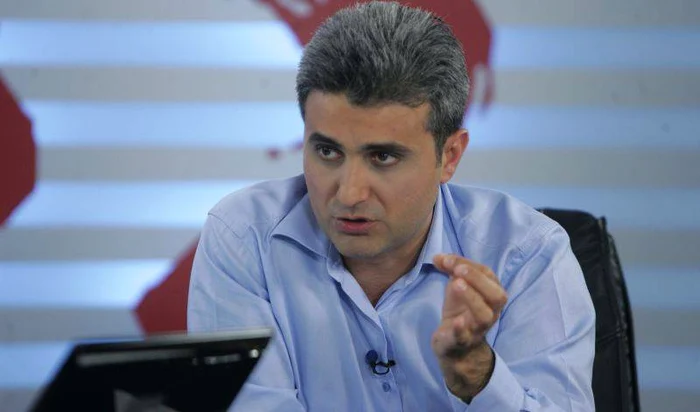 Robert şi soţia saCaptură România TV
