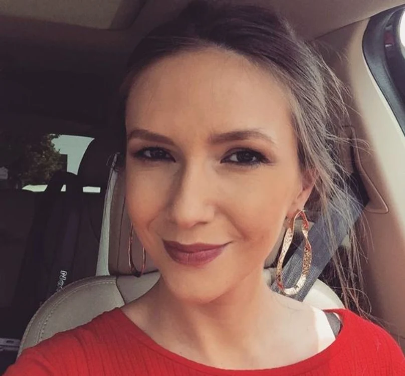 
    Adela Popescu a devenit mamă de băiatFoto: arhivă personală  
