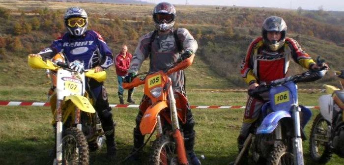 Târgovişte: Enduro la Răzvad