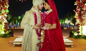 Nick şi Priyanka au avut şi o nuntă hindusă jpeg