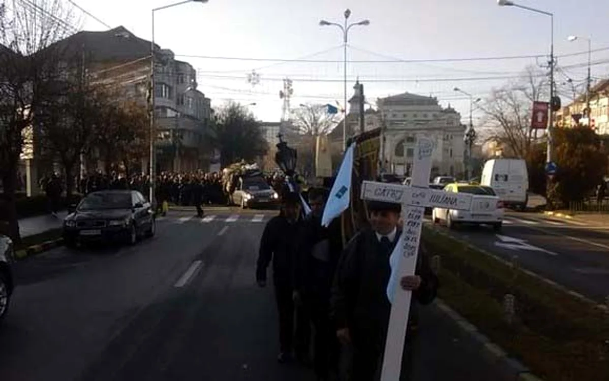 
    Iuliana Gătej a fost înmormântată în oraşul natal, la Focşani foto: vrancea24  