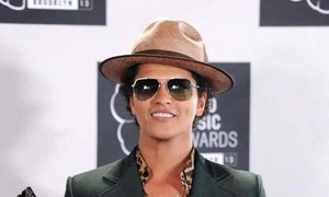 Bruno Mars (29 de ani) jpeg