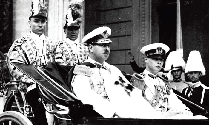 Calendar 20 februarie: 1938   A fost decretată o nouă Constituție, prin care se introducea dictatura regală a lui Carol al II lea jpeg