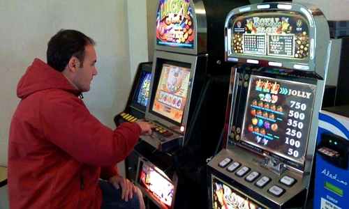 slot machine jpeg