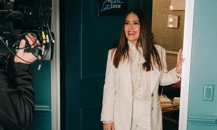 1 salma hayek jpg jpeg