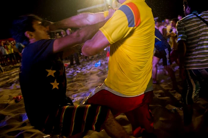 Poliţia a intervenit foarte târziu pentru a-i despărţi