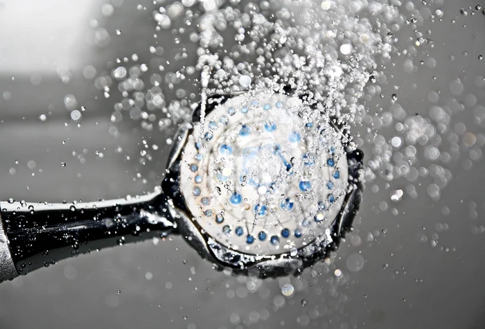 1 shower 1502736 1280 jpg jpeg