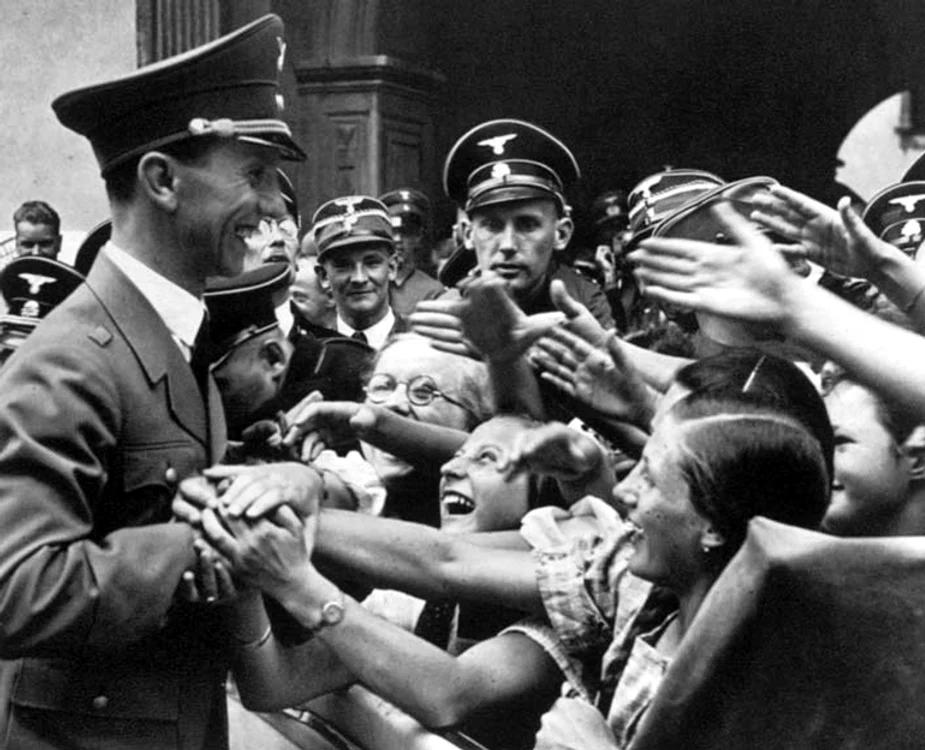 Goebbels la Graz 1938 jpg jpeg