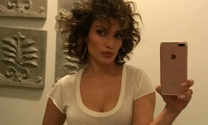 Daily Instagram Posts jpeg