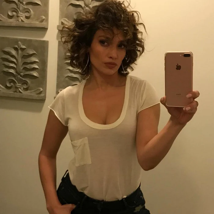 Daily Instagram Posts jpeg