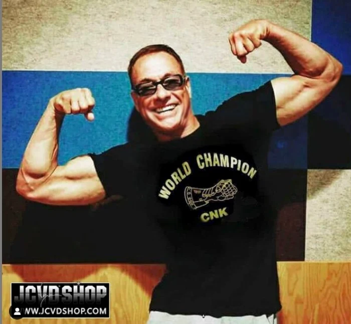 La 60 de ani, Van Damme se menține în aceeași formă fizică de acum 30 de anifoto: Instagram