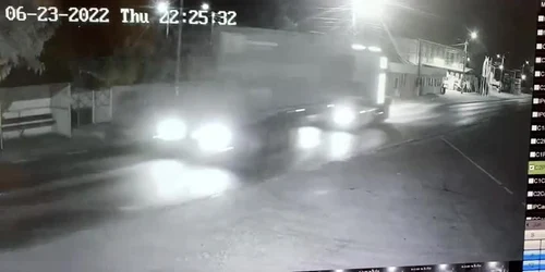 Copil de 16 ani lovit de un camion