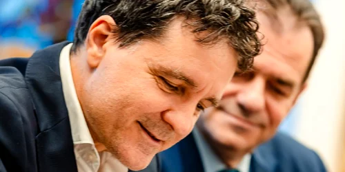 Nicusor dan ludovic orban Foto Facebook Ludovic Orban jpg