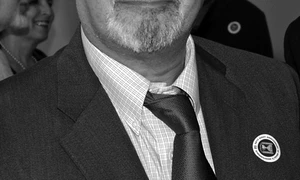 Cîţi ani de închisoare pentru Salman Rushdie? jpeg
