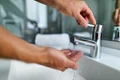 apa robinet spalat maini chiuveta shutterstock 793670761 jpg