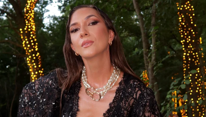 Adela Popescu a spus cum arată o zi perfectă la Șușani / foto: Instagram