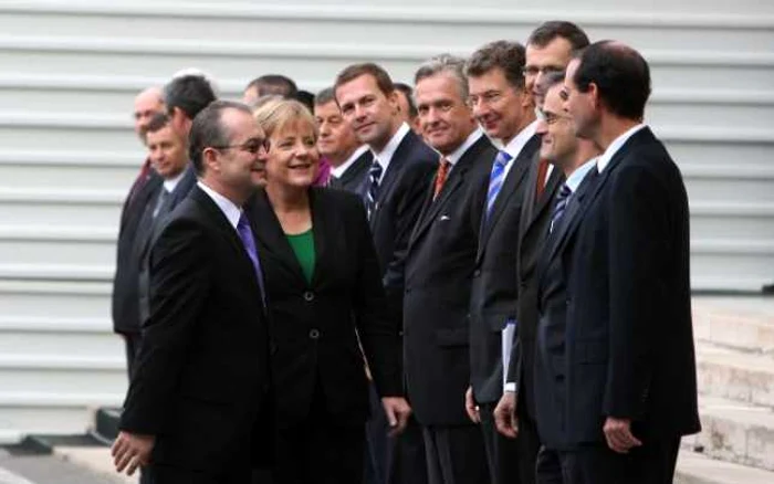 Imagini cu Angela Merkel de la sosirea in Bucuresti