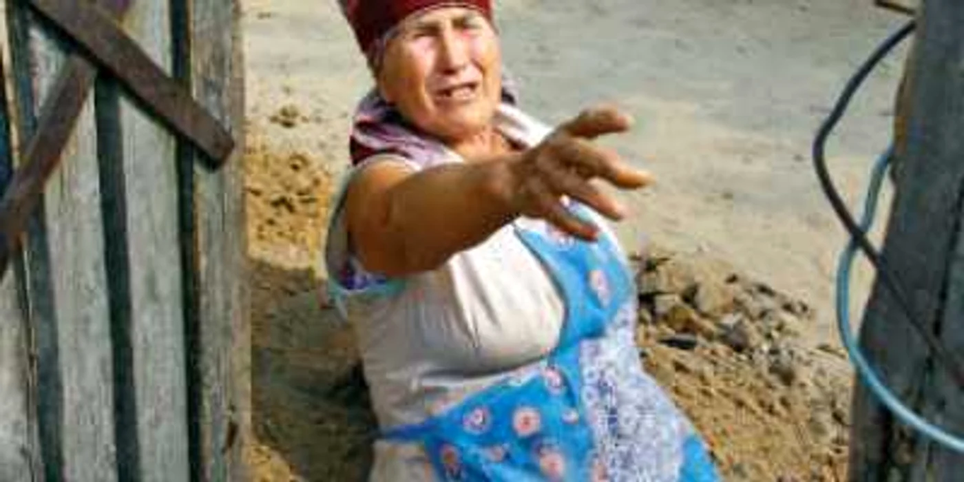 La 74 de ani îşi aleargă vecinii cu puşca