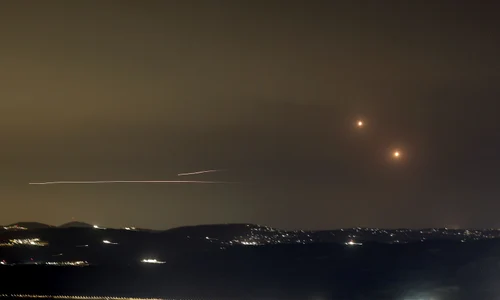 Israelul interceptează proiectile lansate de Hezbollah FOTO EPA EFE jpg