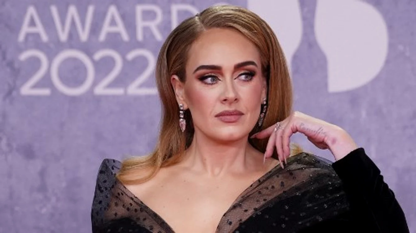 Adele, la gala Brit Awards foto: AFP