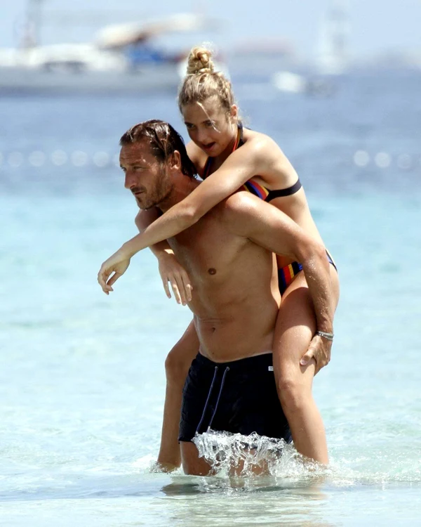 9 totti si fiica sa profimedia 0450731062 jpg jpeg