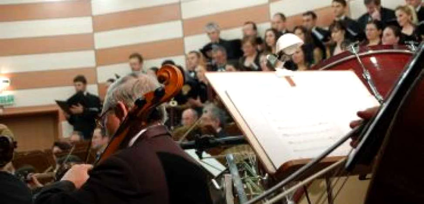 Craiova: Orchestra Filarmonicii Oltenia concertează în Germania
