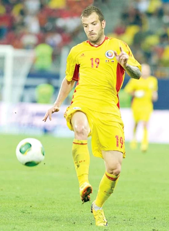 Arjen Robben, mijlocaş Olanda (Fotomontaj: Radu Davidescu)