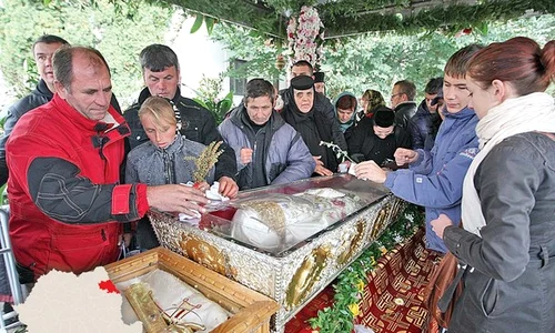 2 3 sf parascheva iasi foto click jpeg
