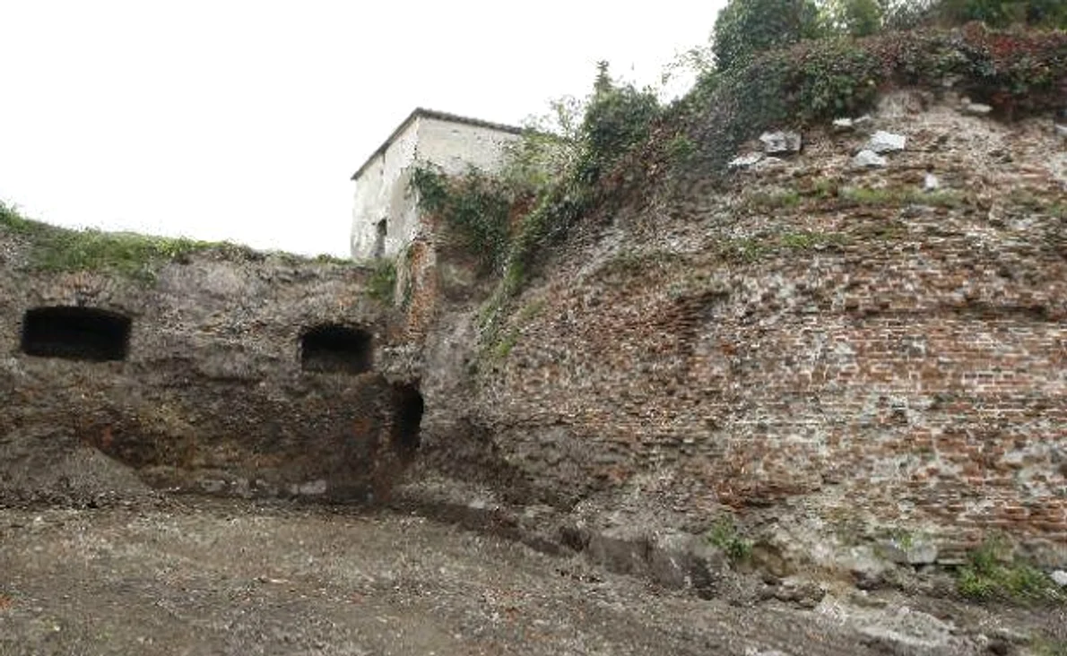 historia ro undefined jpeg