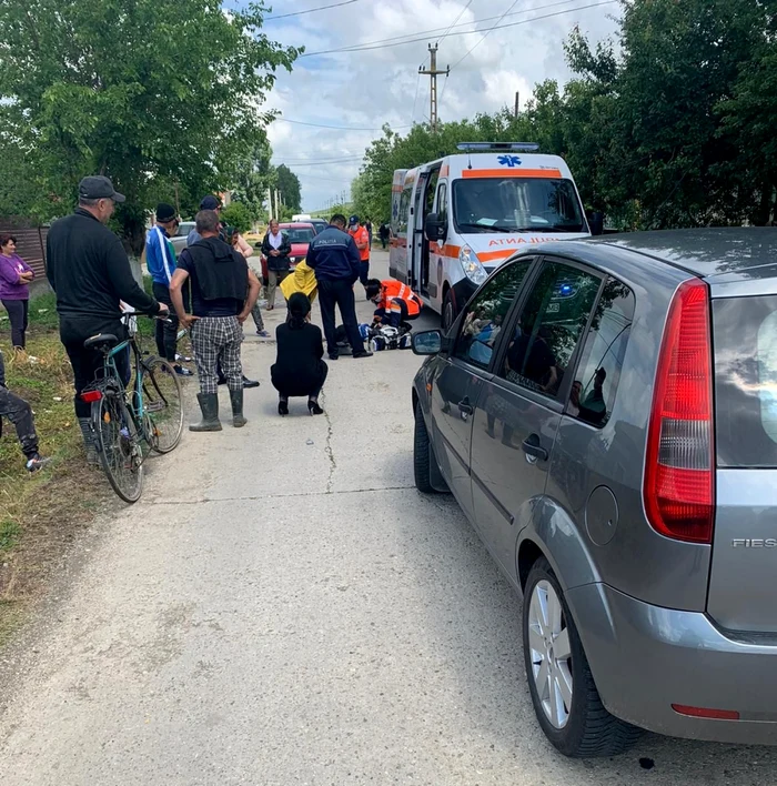 Copilul a fost lovit în timp ce încerca să traverseze în fugă strada FOTO: Eveniment de Olt