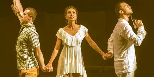 300 de zile de teatru gratuit