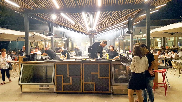 Concurenţii de la «Iadul Bucătarilor» s-au mutat pe Litoral