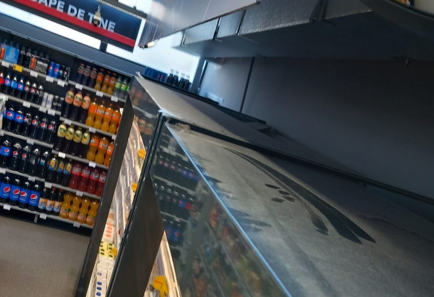 Mega-amendă de la Protecția Consumatorilor pentru lanțul de magazine Mega Image, la Cluj VIDEO