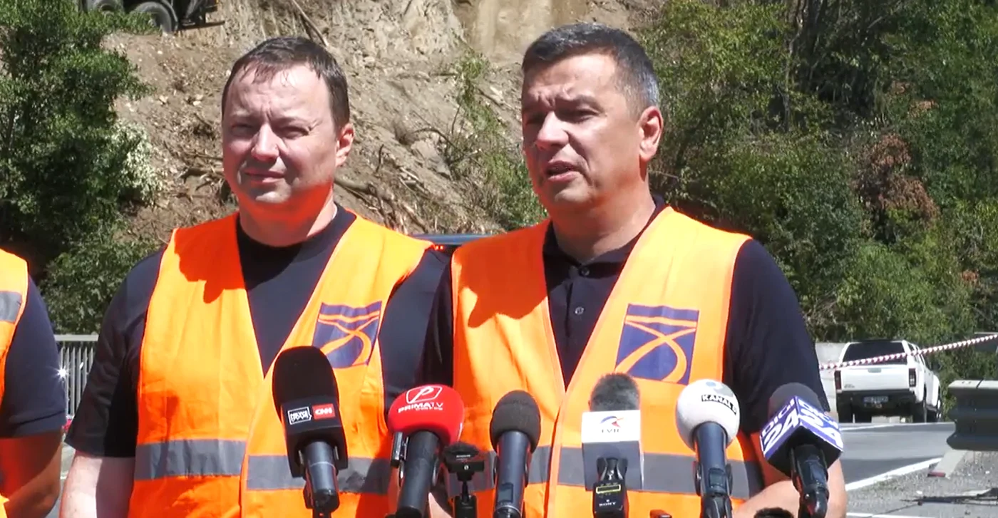 Sorin Grindeanu , pe Facebook png