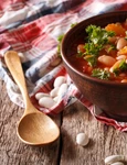 Ciorba deasa de fasole  Sursa foto shutterstock 366860435 jpg