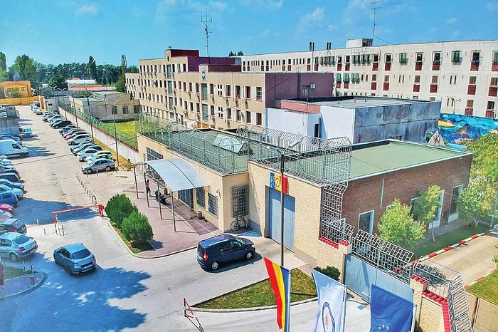 Pe aici a intrat Liviu Dragnea la puşcărie