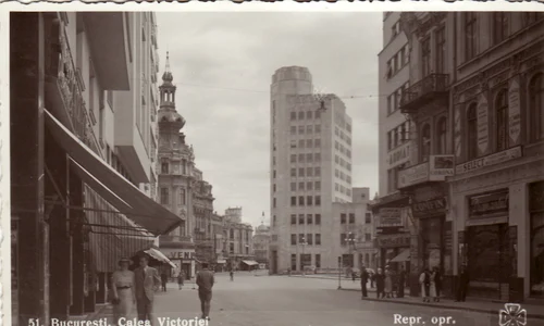București. Calea Victoriei și Palatul Telefoanelor, în 1938 (© iMAGO Romaniae)